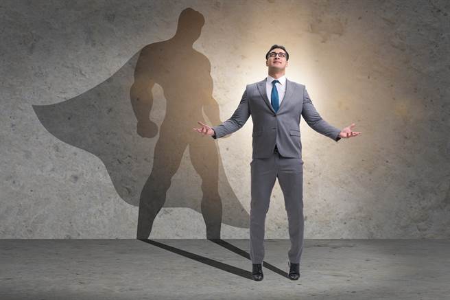 白羊座、水瓶座、天蠍座非常大膽，下決定時充滿魄力，注定擁有不凡人生。（示意圖／shutterstock）