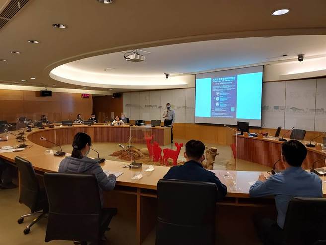 营业秘密战略及经贸商机演讲培训首场4日登场。(杨宗灏翻摄)