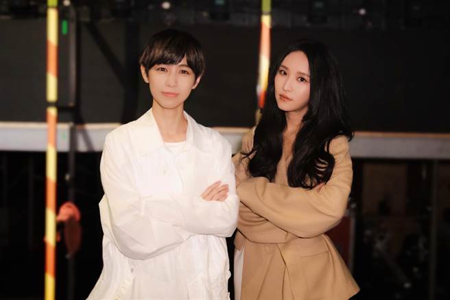 法蘭昨晚邀請琳誼、魏嘉瑩、黃宣輪番合唱。（相映音樂提供）