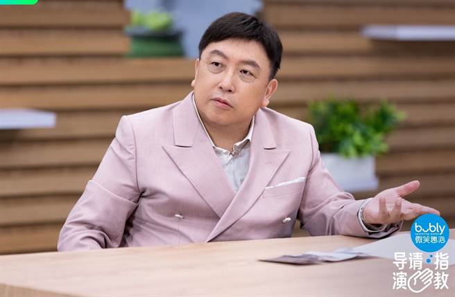 王晶曝刘德华为了保持身材，10年不碰米饭。(翻摄自《导演请指教》官方微博)

