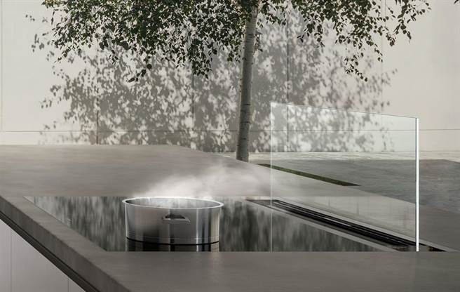 Gaggenau「看不见的排油烟机」 打造厨房中岛兼顾美学与实用性（Gaggenau提供）
