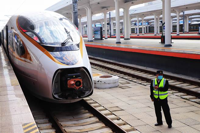 串联哈尔滨交通圈 大陆「最东」高铁开通营运。（资料照/中新社）