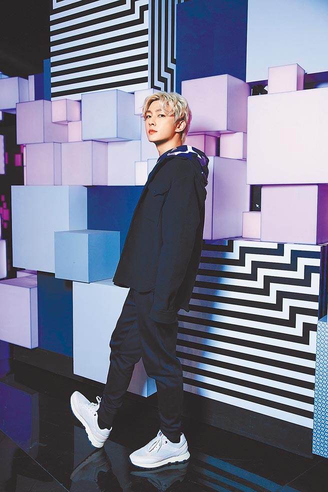 炎亚纶（见图）邀请合作多年的TAKUYA上网路节目。（CL Creative ＆ Entertainment提供）