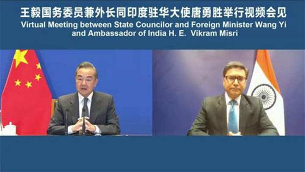 王毅會見印度離任駐中大使，對中印交往提出三要三不要。（中國外交部網站）