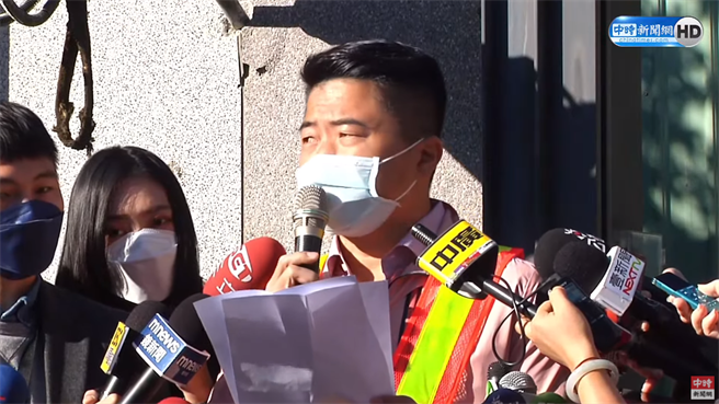 台中第二选区立委补选热战，国民党候选人顏宽恒。（图／中时新闻网直播画面）