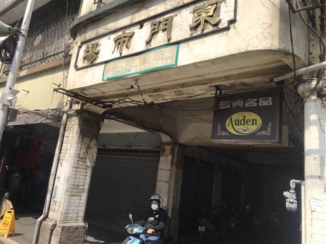 新竹市政府今年初投入5300万元整建东门市场，将50年老市场大改造。（陈育贤摄）