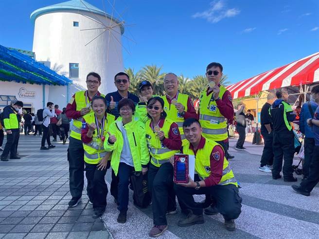 桃園消防義消團結一心奪技能競賽亞軍。（消防局提供／呂筱蟬桃園傳真）