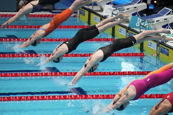 女子200公尺自由式游泳赛事。（美联社资料照）