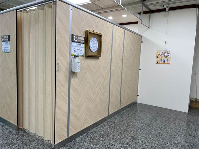 彰基提供穆斯林独立祈祷空间，亦放置酒精罐供使用。（彰基提供／吴敏菁彰化传真）