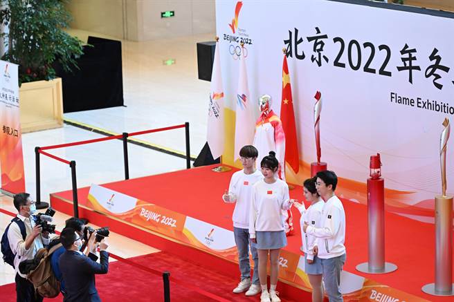 图为北京冬奥首场赞助企业展示活动。(图/新华社) 