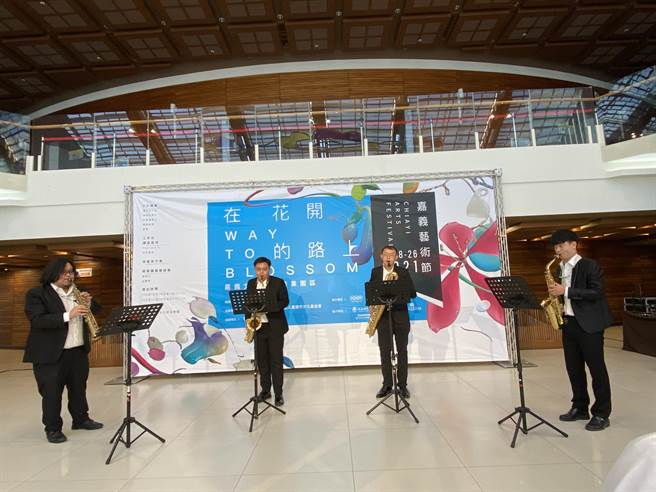 嘉义大学音乐系学生演奏管乐，精采动听。（廖素慧摄）