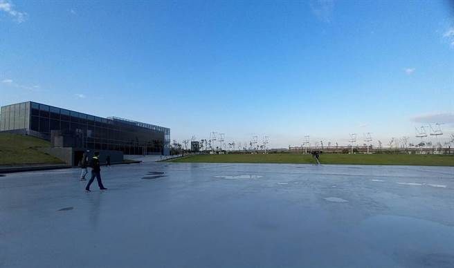 桃园最大户外流行音乐剧场「桃园阳光剧场」将于12月开幕启用，市府自11日起将推出为期3周的音乐盛典，邀请眾多超强卡司。（桃园市艺文设施管理中心提供／陈梦茹桃园传真）