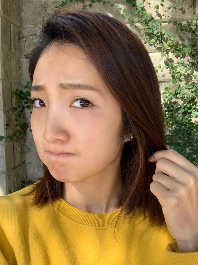 許瀞蔆慶辛只有眉尾及手背小小挫傷。（亞樂傳播提供）