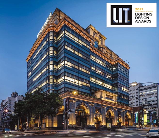 泰安产险大楼荣获国际LIT照明设计奖，体现「止于至善」的企业文化。图／泰安产险提供