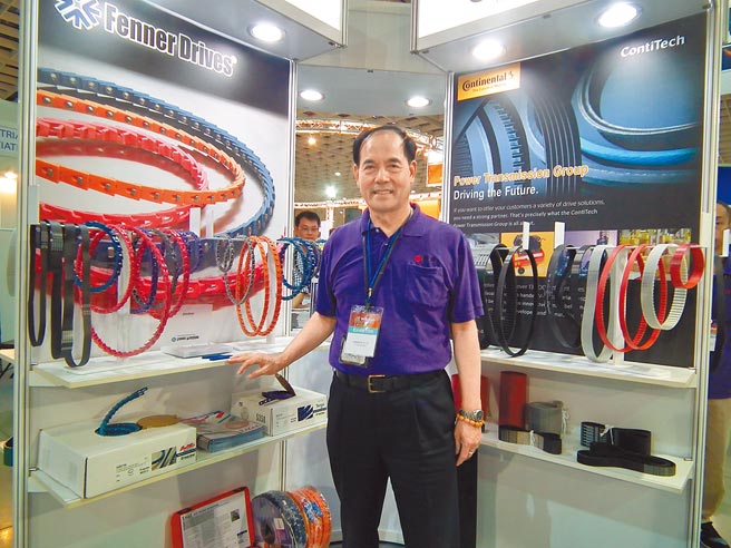 达基实业总经理张福霖表示，达基因应自动化设备厂的技术提升，引进全球最高端的PU钢丝皮带，提供高精度、低噪音等符合国际要求规范。图／李水莲