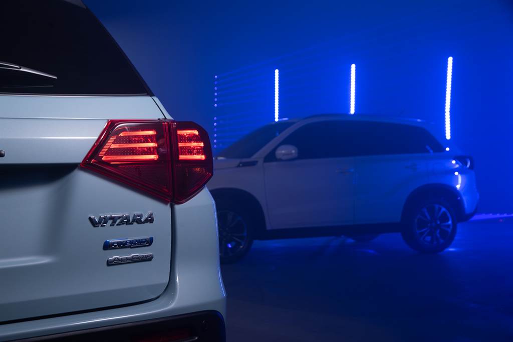 較預售價上漲 2000 至 1.7 萬，Suzuki Vitara Hybrid 雙車型 94 萬/104萬正式發售！(圖/CarStuff)