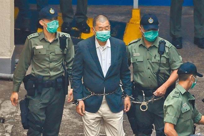 壹傳媒創辦人黎智英、前香港支聯會副主席鄒幸彤及何桂藍，涉及2020年6月的一起非法集結案，案件今（9日）10點裁決，其中黎智英及鄒幸彤被裁定煽惑他人參與未經批准集結罪名成立。（中新社資料照）