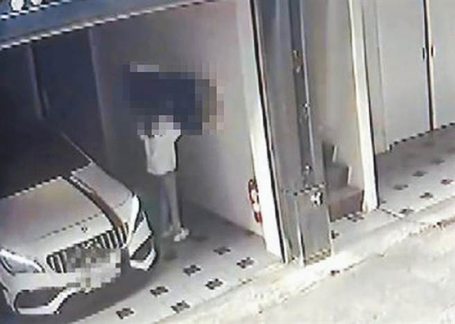 已婚的陈修将与22岁胡女近年同居在埔心乡租屋处，案发前几日两人乘坐宾士入住摩铁。（资料照）