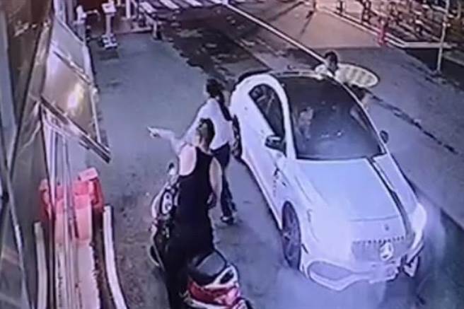 胡女头部惨遭重击休克昏迷后死亡，隔日凌晨才被送医急救。（资料照）