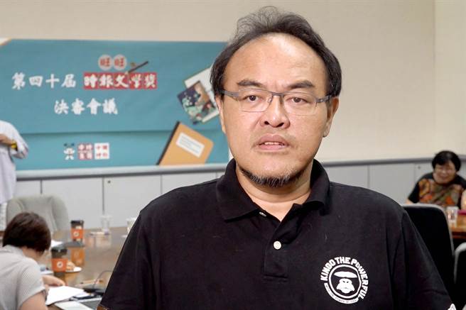 作家駱以軍。（杜宜諳攝）