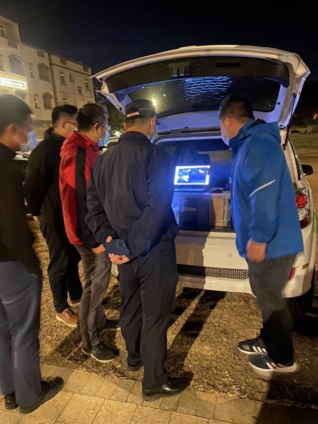 环保局新购置声音照相科技执法系统，揪出高噪音车辆开单处罚。（警方提供）