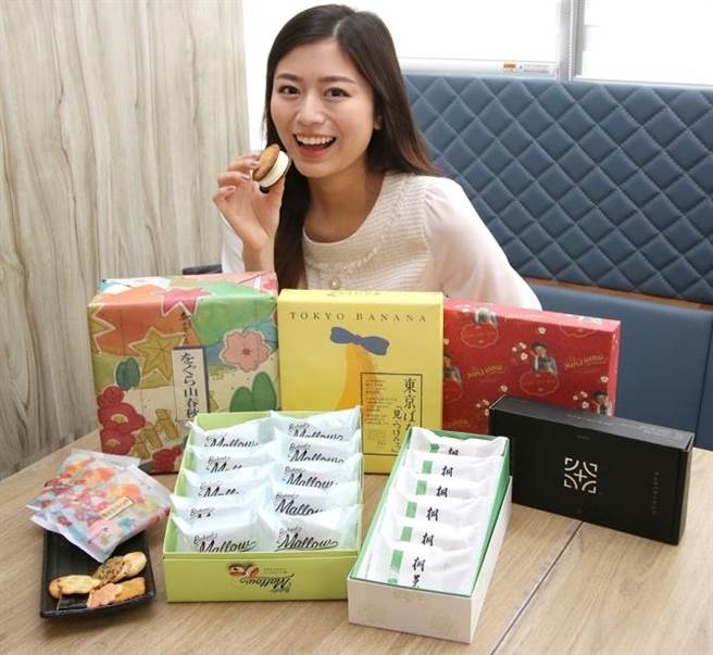 新光三越今年共引进150项春节年菜和礼品。(新光三越提供)