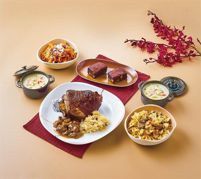 新光三越独家初登场「Le Cote L/M小乐沐法式团圆食光礼盒」，1980元。（新光三越提供）