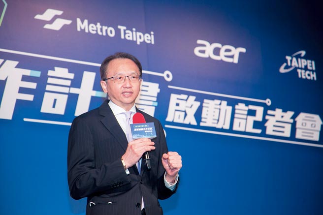 宏碁董事長暨執行長陳俊聖指出，宏碁結合北捷運及北科大的資源，投入智慧運輸的界創新合作，用AI加強運輸安全。圖／宏碁提供