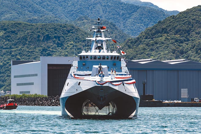 因原物料成本增加，塔江艦預算跟著暴增。（軍聞社）