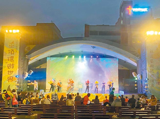 「文化就在巷子里」每周末都会在台北市大街小巷演出，却传出负责活动的承办人，1人要处理12个行政区的活动，长期下来工作量吃不消，承办人因此「累死」。（台北市立动物园提供／游念育台北传真）