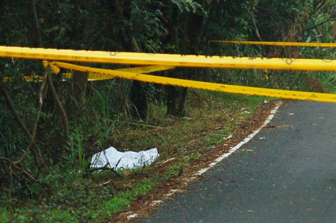 2007年詹姓男子在汽车旅馆勒毙女友，事后将江女搬上副驾驶座，独自驶往淡水北新庄山区，掩埋弃尸。（中时资料照／陈韦婷摄）