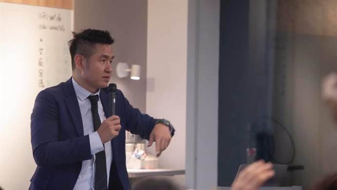 前外交官、时代力量国际部主任刘仕杰。（取自刘仕杰脸书）