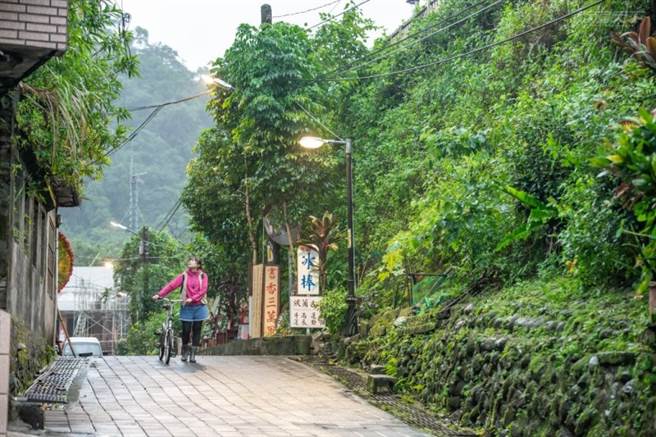 牡丹地区充满寧静与古意感。(图/行遍天下)