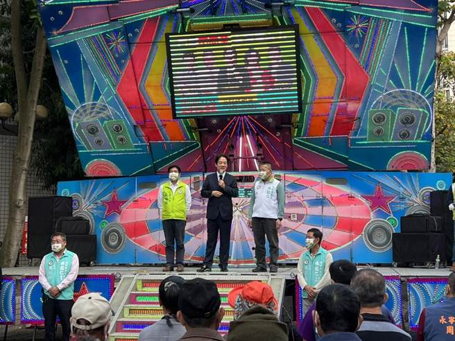 新北市議員林銘仁今在土城舉行「4個不同意」公投說明會，邀請副總統賴清德等人參加；賴清德表示，國民黨對公投提出「4個都同意」的訴求，就像是搬4顆大石頭擋著台灣通往國際之路。（蔡雯如攝）