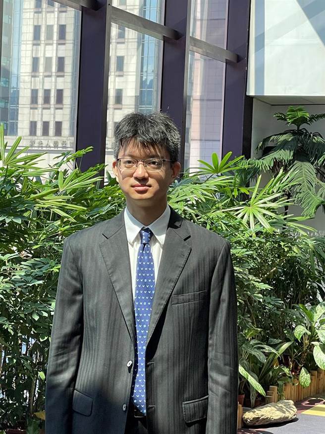 鼎固總經理張能耀看好台中，今天與宏璟建設合資以14.17億元，買下市政路土地。（圖∕蔡惠芳）
