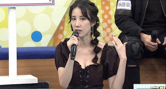 黄乔歆有被「房东偷进房间」的可怕经歷。（中天综合台提供）