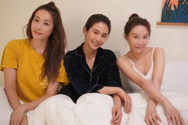 左起左吴沐玹、黄心娣，陈映璇。（《逐步轻熟》提供）