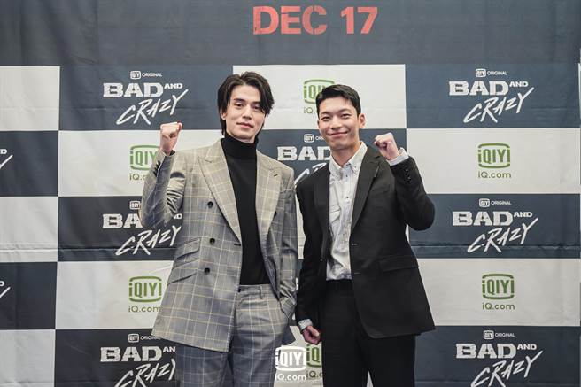 李栋旭（左）、魏嘏隽联手演出韩剧《Bad and Crazy邪恶与疯狂》。（爱奇艺提供）