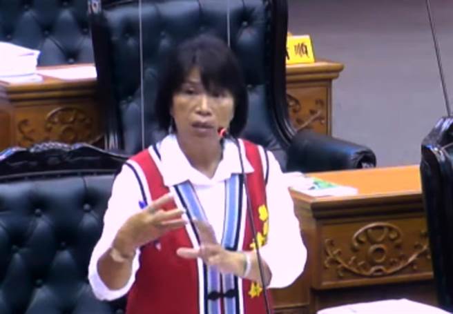 台东县议员黄碧妹涉诈领出席费，被台东地检署起诉。（翻摄画面）