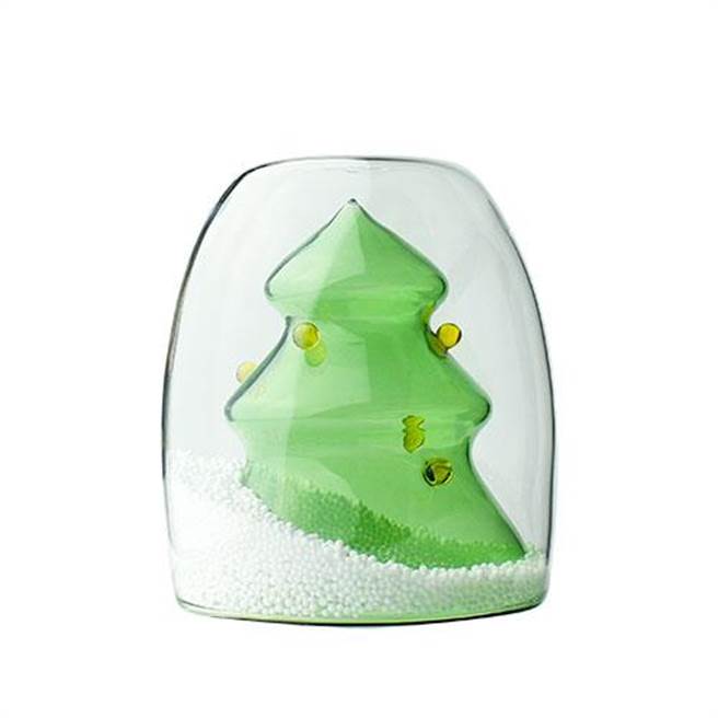 PChome 24h購物的好玻GOODGLAS耶誕樹雙層玻璃杯，31日前特價590元。（PChome 24h購物提供）