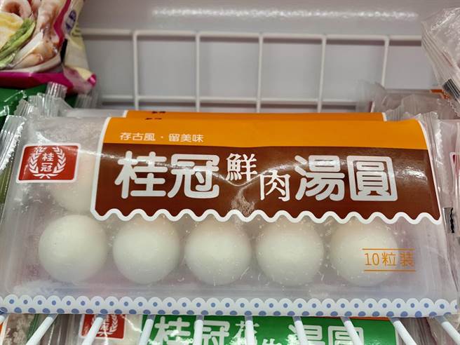 超商桂冠經典湯圓售價調漲，1盒來到60元。（吳奕萱攝）
