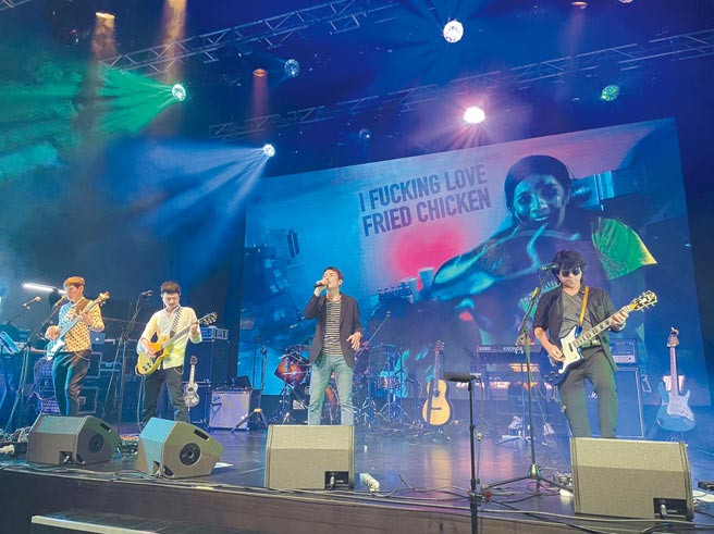 四分衛昨舉辦新歌首唱會。（闊思音樂提供）