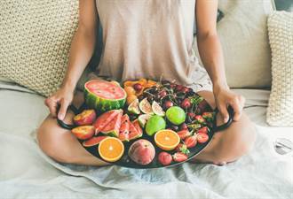 今日最健康》水果該飯前或飯後吃？ 3情境挑著吃最健康