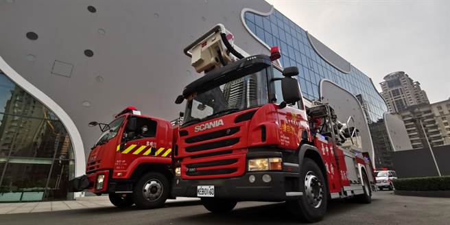 台中市提升消防局救災能力逐年增加預算，包括，消防救災車輛及裝備、住宅用火災警報器、滅火器及緊急救護等。（台中市政府提供／張妍溱台中傳真）