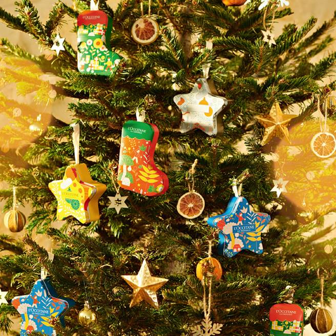 五款超可爱彩球吊饰，是兼具顏值、实力的超完美圣诞礼。（图／品牌提供）