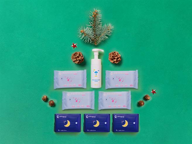 「长相湿守组」包含爱康凉感洁净慕丝日常型1瓶、爱康凉感洁净湿纸巾4包、爱康凉感卫生棉经典款加长型3包。（图／品牌提供）