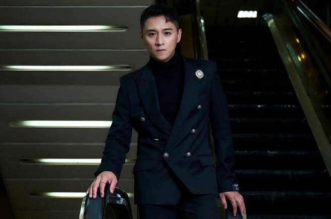 郑人硕支持家扶基金会，为募款尽一分力。（海鹏提供）