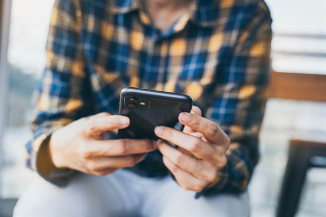 英國安全軟件和硬件公司Sophos分享15款恐怖App，下載了恐怕就刪不掉。（圖／shutterstock）