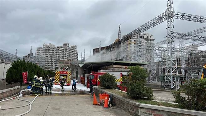 双12双北大停电小气赔偿，今天遭立委轰「办法严重脱离现实」，经济部长王美花承诺，3个月台电要提出规章修正合理方案。(图／台电提供)