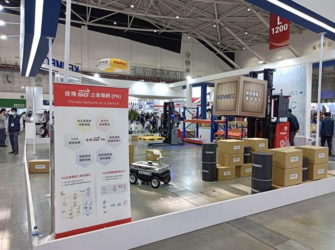 遠傳電信攜手廣運於「2021台北國際自動化工業大展」展出AGV應用。（遠傳提供）